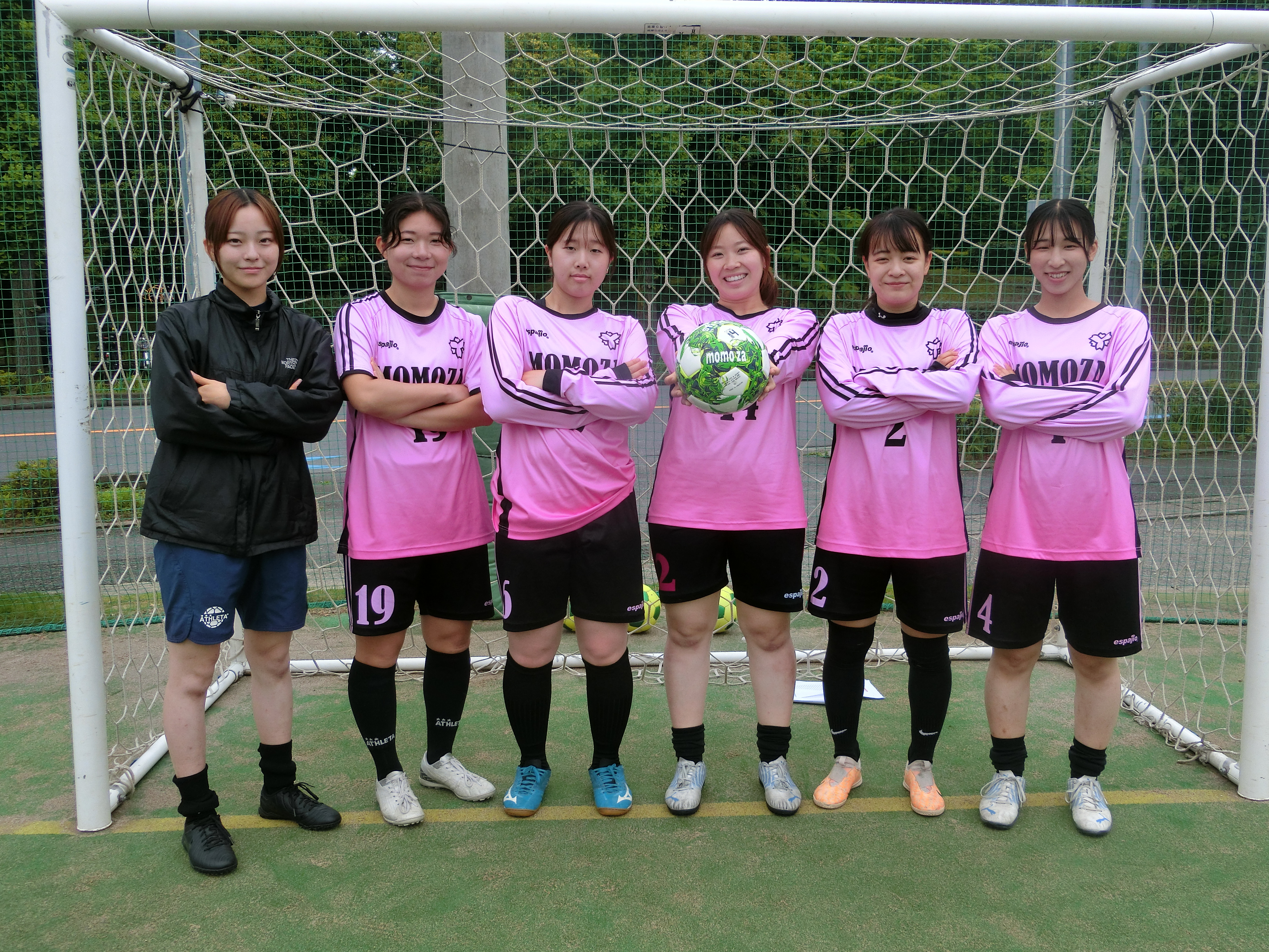 日本体育大学 momoza